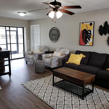 Shell Near The Sea, 2-Br Pet Friendly Home Venice Exteriör bild