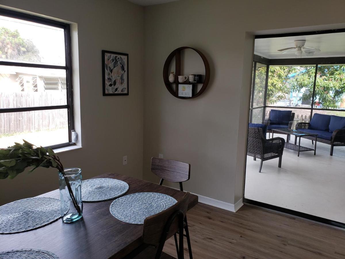 Shell Near The Sea, 2-Br Pet Friendly Home Venice Exteriör bild