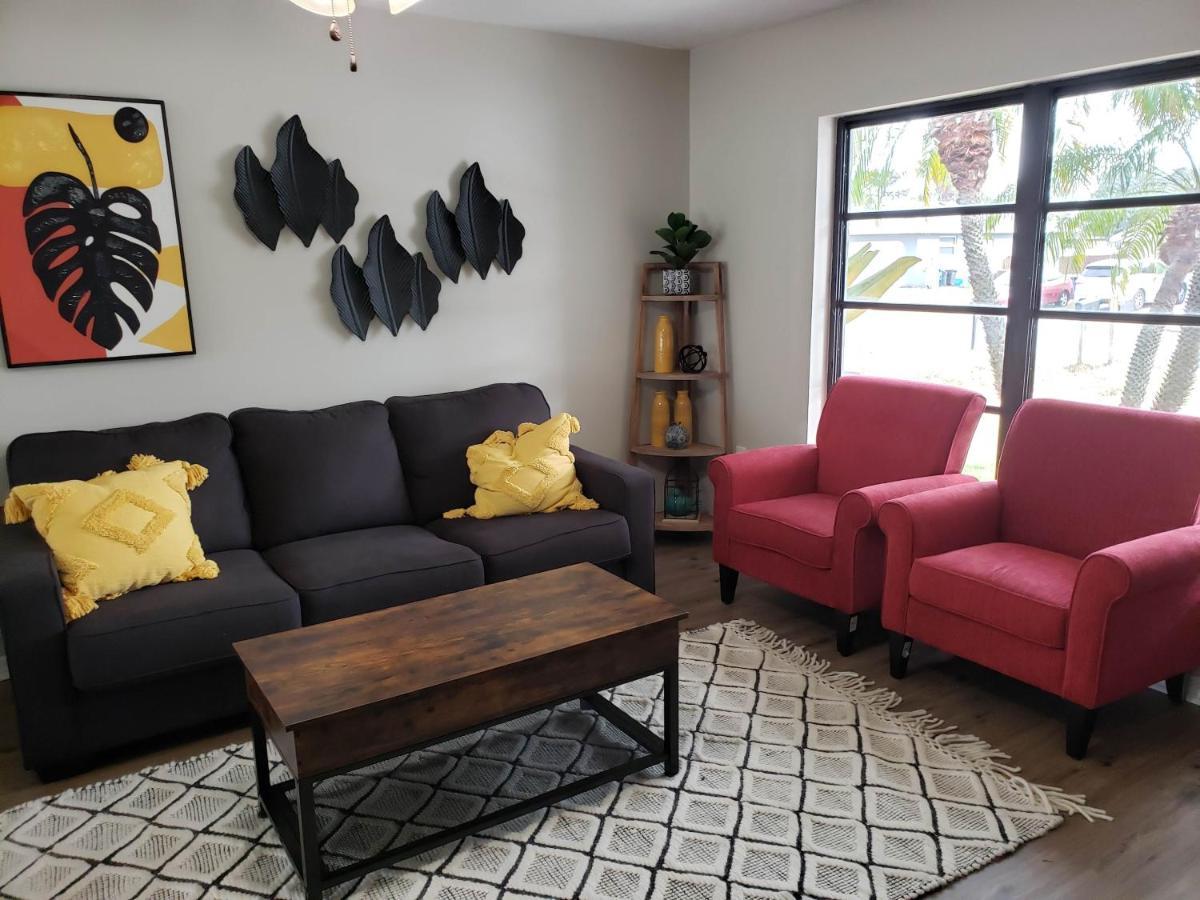 Shell Near The Sea, 2-Br Pet Friendly Home Venice Exteriör bild